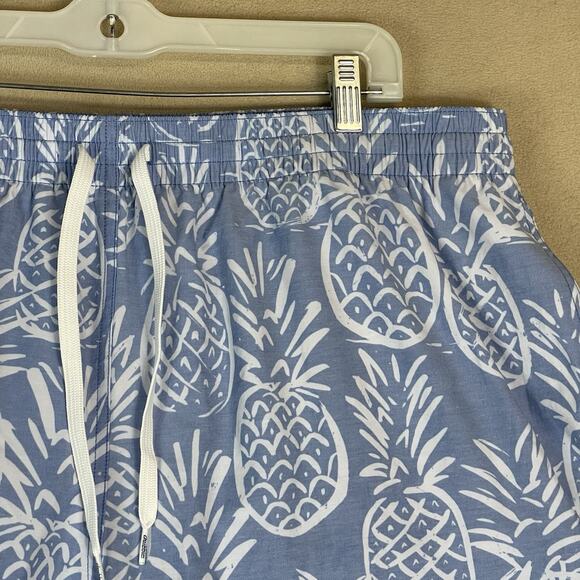 Chubbies‎ Swim Trunk Mens XXL Blue Pineapple Print Lined Drawstring Waist 5.5" - Picture 2 of 14